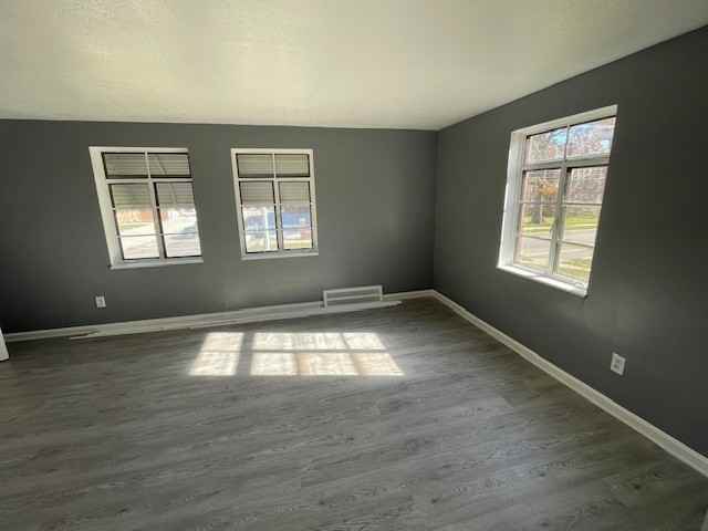 420 E 222nd St #1 - Photo 3 of 8