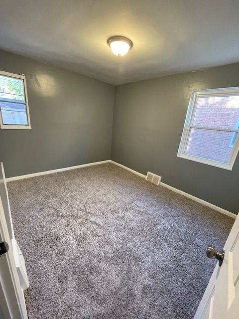 420 E 222nd St #1 - Photo 7 of 8