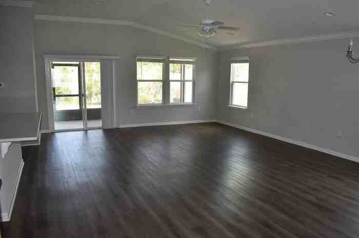 32 Pickett Dr - Photo 3 of 18