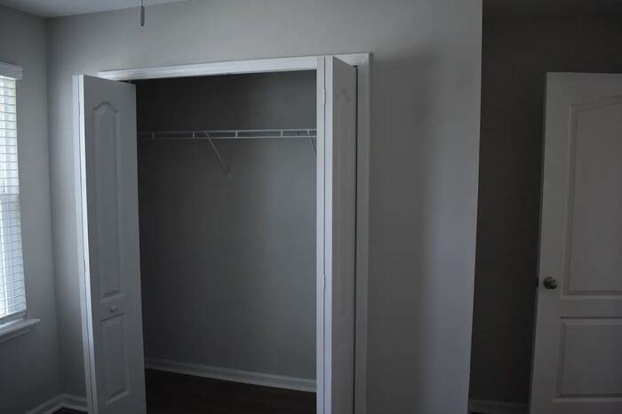 32 Pickett Dr - Photo 7 of 18