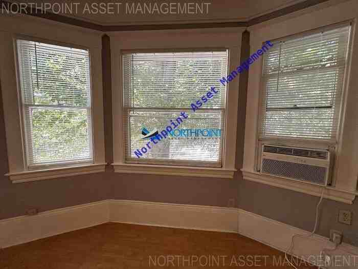 1401 F Street #1 - Photo 7 of 20