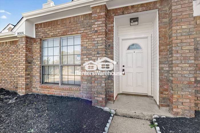 8006 Blue Quail Ln - Photo 6 of 39