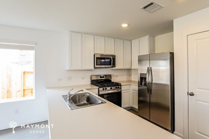 3020 Wild Dunes Dr - Photo 6 of 26