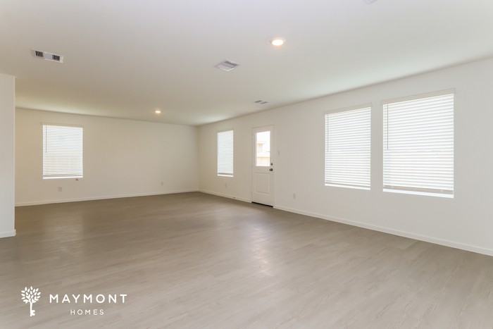 3089 Fantasy Terrace Dr - Photo 5 of 28