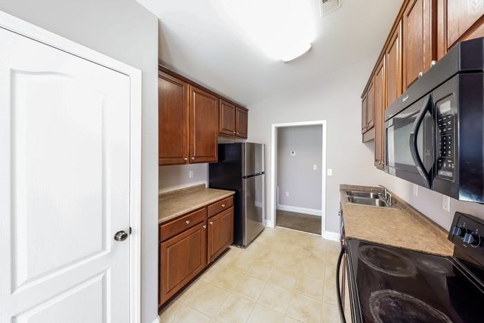 254 Ivy Hills Cir - Photo 7 of 12