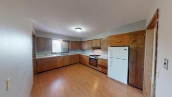 featured image of 1603 E Divide Ave #A