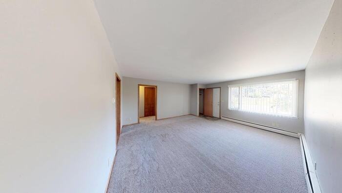 1603 E Divide Ave #A - Photo 2 of 13