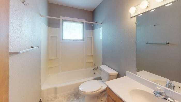 1603 E Divide Ave #A - Photo 6 of 13