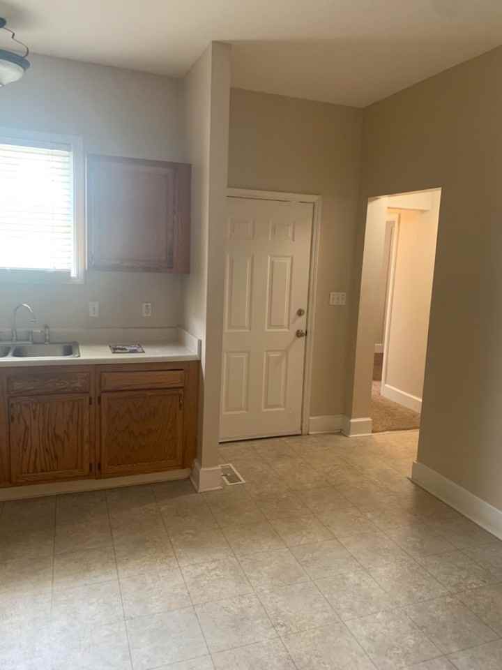 606 California St - Photo 5 of 11