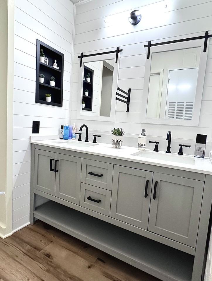 2120 Pearl St #216 - Photo 4 of 17