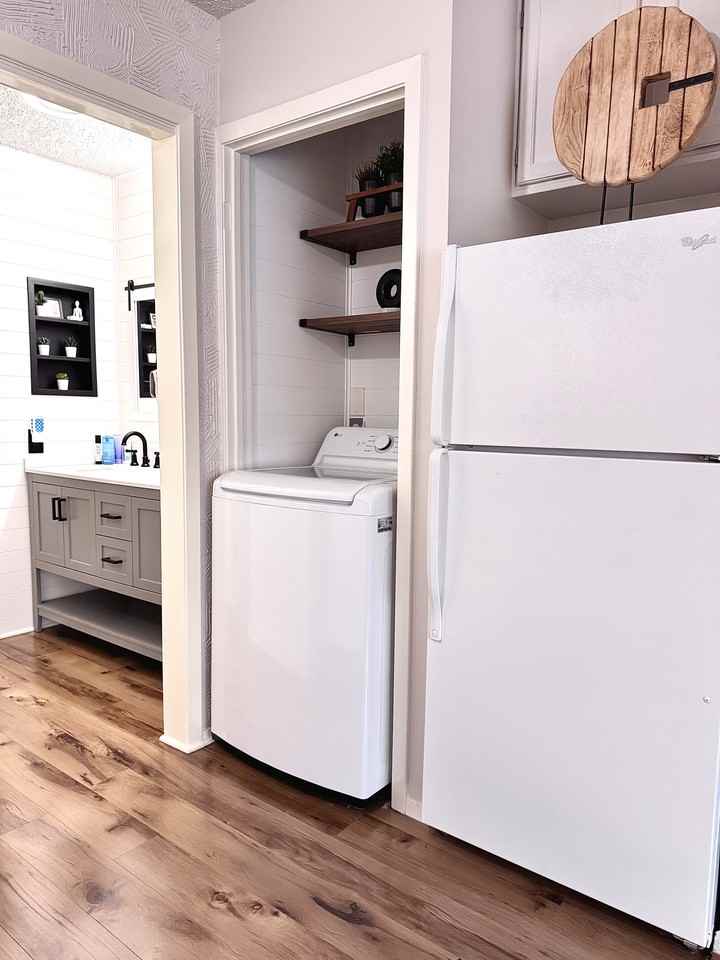2120 Pearl St #216 - Photo 7 of 17