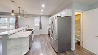 905 Lincoln Ave - Photo 1 of 1