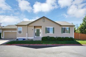 featured image of 3415 Gunn Peak Vw