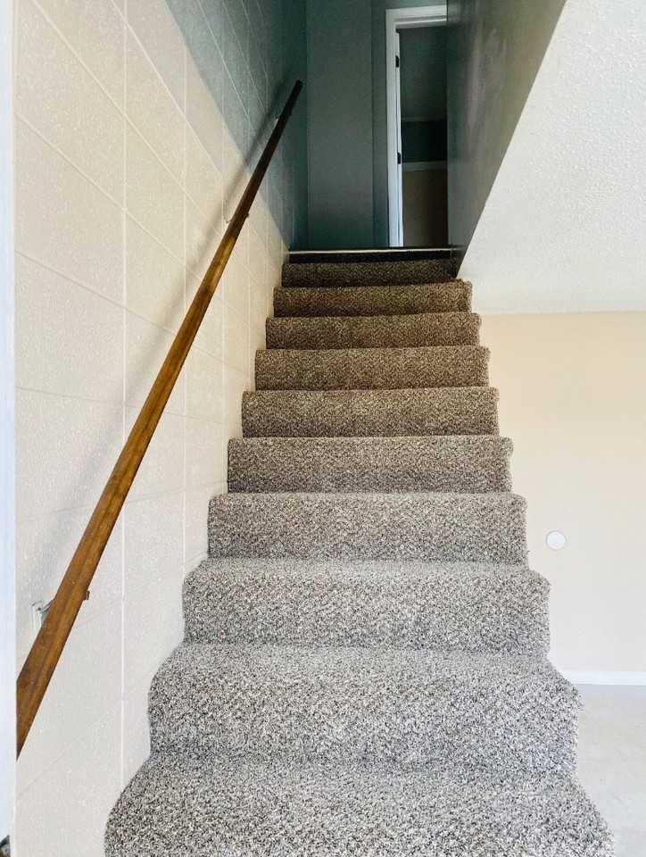 Westwood Manor Apartments - Photo 7 of 10