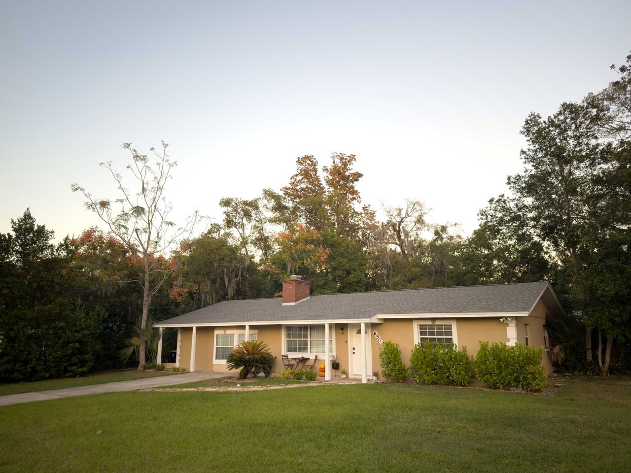 650 S Park Ave #NA - Photo 3 of 35