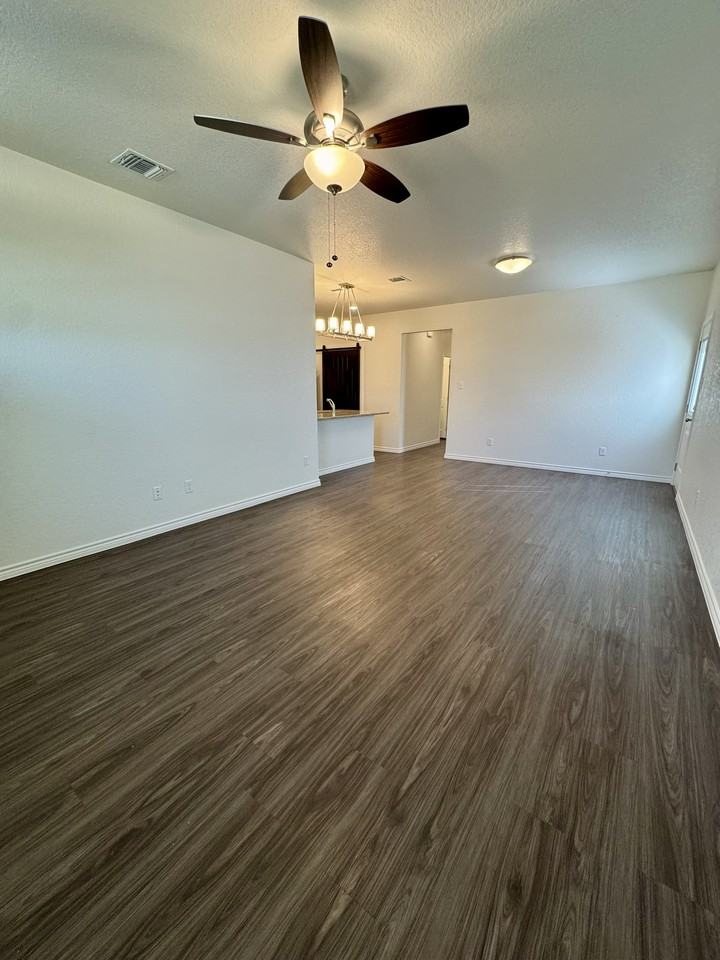 Rose Garden Loop #B - Photo 5 of 30