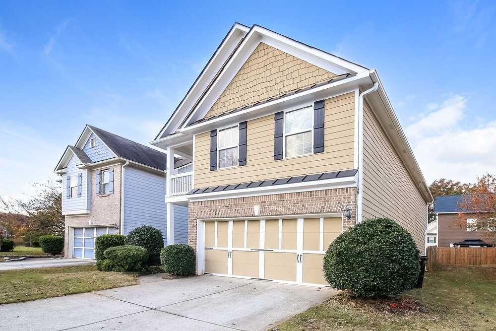 5210 Cedar Shoals Dr - Photo 4 of 17