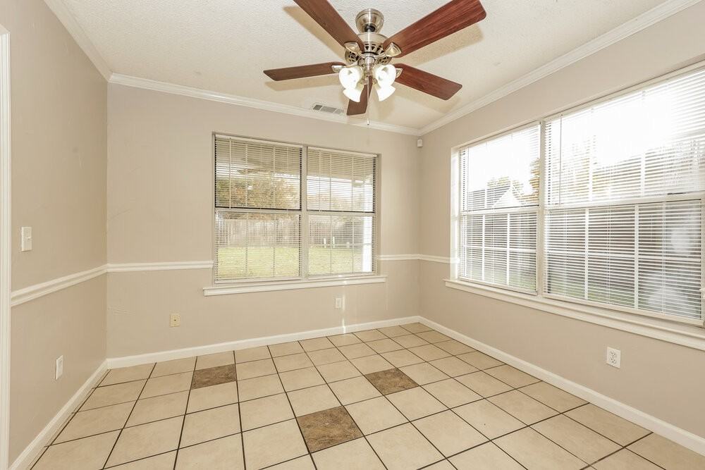 2442 Maybrook Ct - Photo 7 of 17