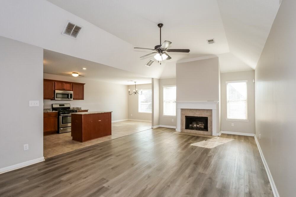 40 Willow Springs Ln - Photo 6 of 17