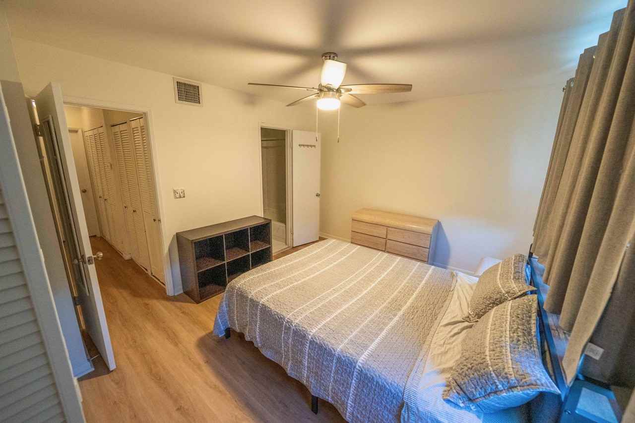 2643 Ne 15th St #2643 - Photo 7 of 26