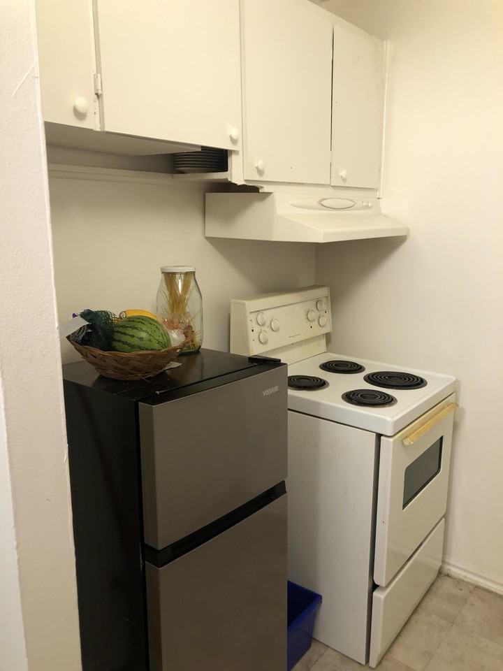 1845 Rue Duff Court #208 - Photo 2 of 8