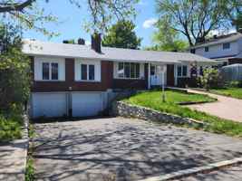 featured image of 14 Roberta Cres