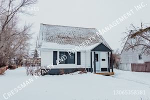 featured image of 30 Cecil Cres