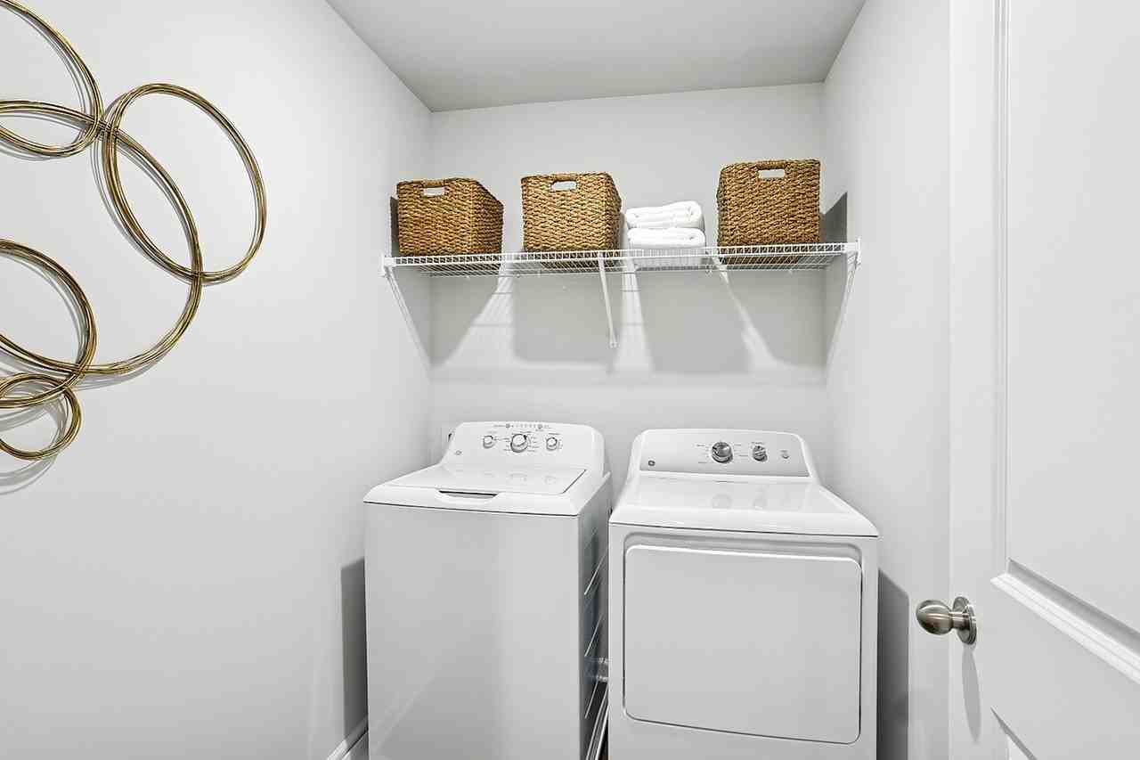 ABODE Magnolia Bluff - Photo 7 of 36