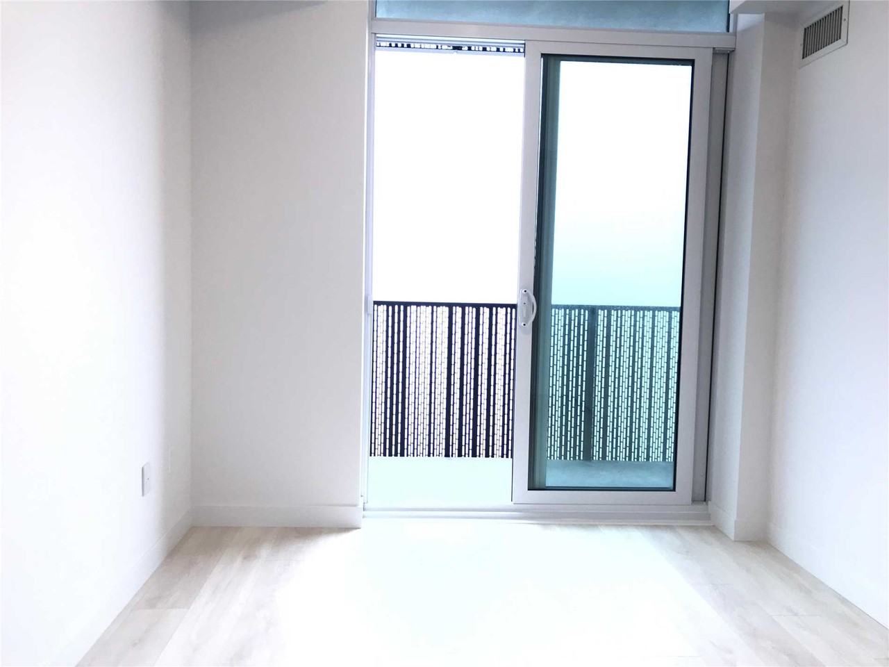 8 E8 #1 - Photo 5 of 12