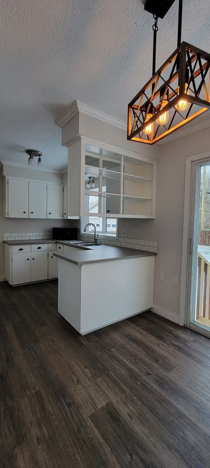 8629-100 St - Photo 3 of 20