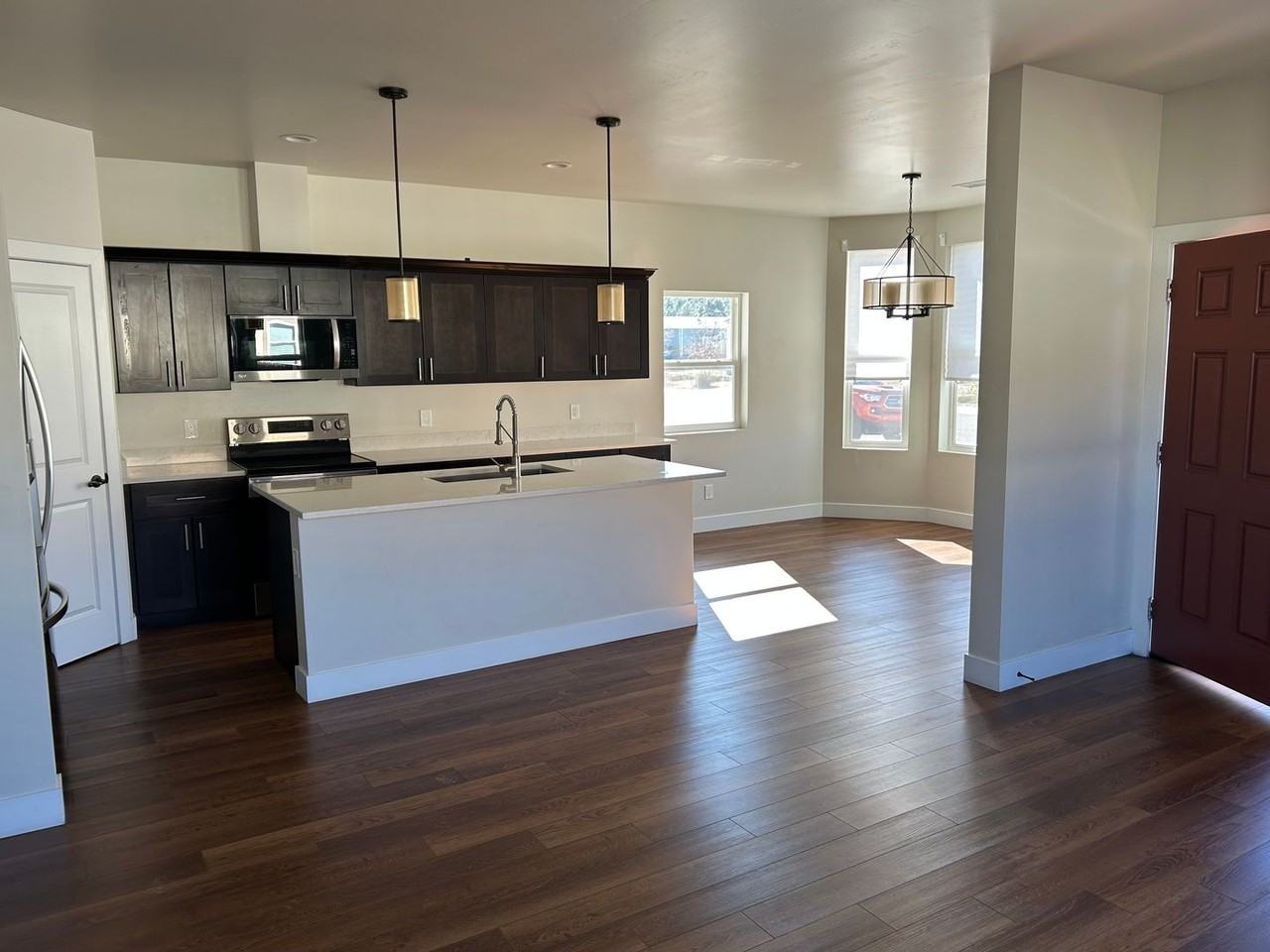 222 Pinecrest Trl - Photo 3 of 16