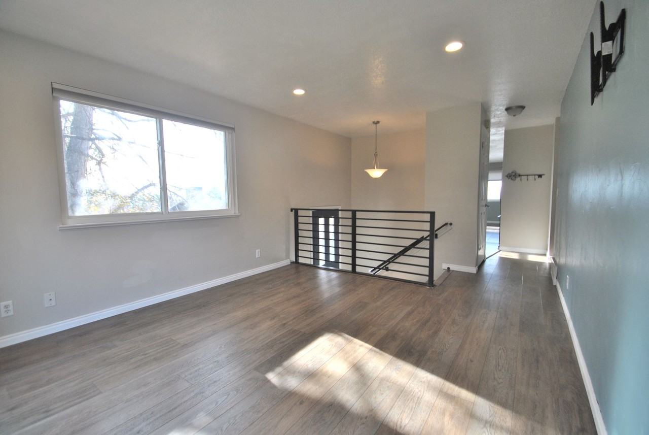 106 River Heights Boulevard - Photo 7 of 25