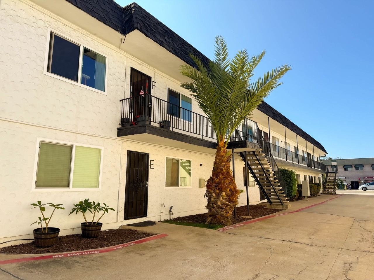 Chula Bella Apartments - Photo 4 of 6