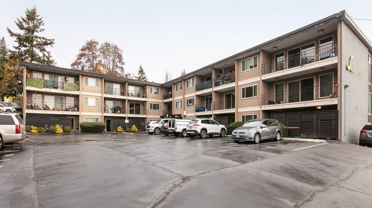 320 SW 160th Street - Photo 2 of 2