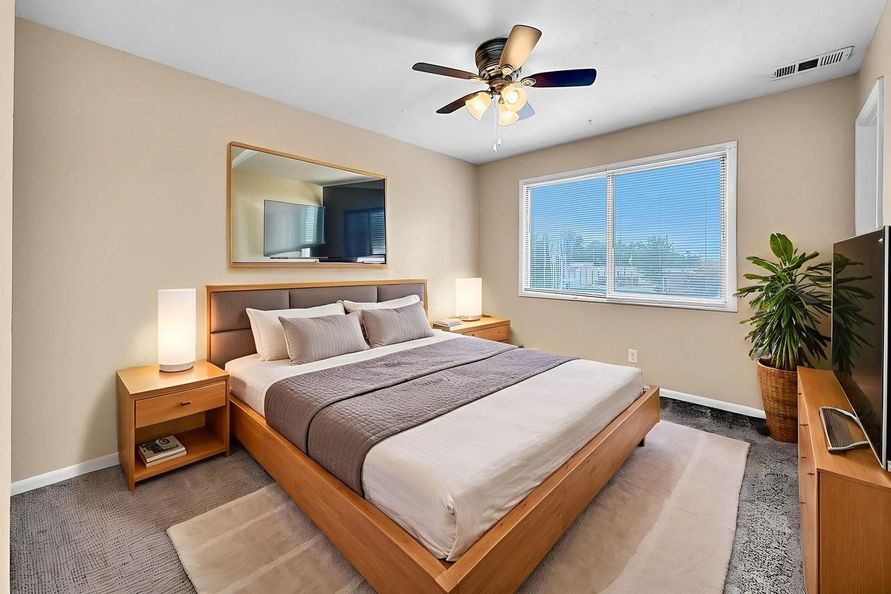 Clover Hills - Photo 6 of 25