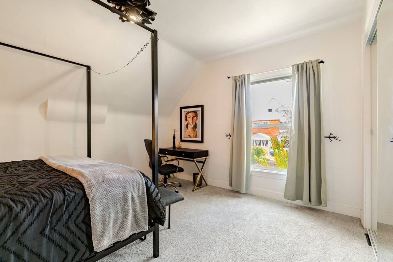 1155 Josephine St - Photo 6 of 35