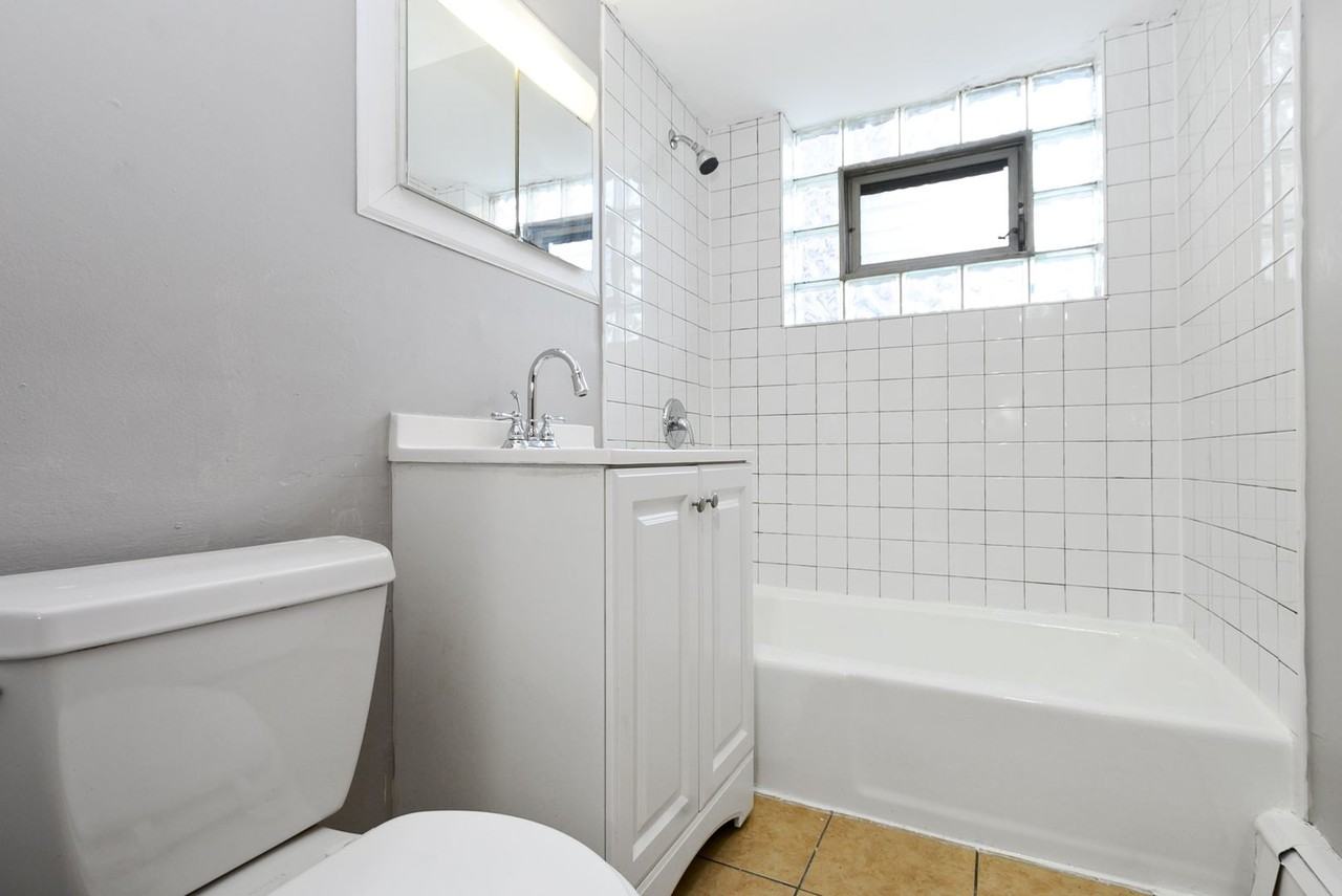 9017-25 S Cottage Grove - Photo 5 of 13