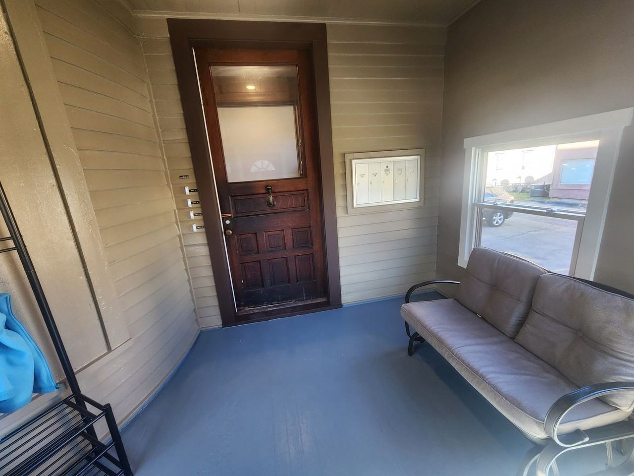 1449 Locust St #4 - Photo 2 of 13