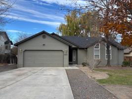 featured image of 2825 Sw Volcano Ct