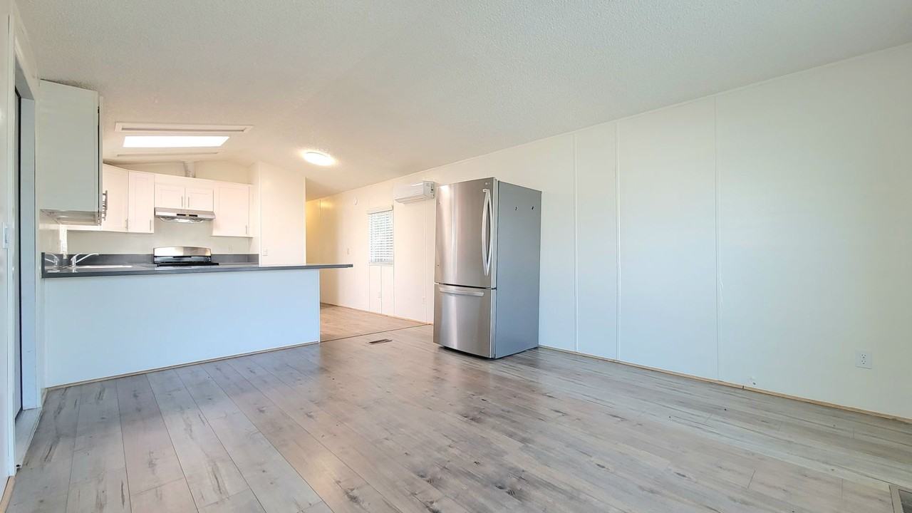 Holiday Rancho - Photo 2 of 25