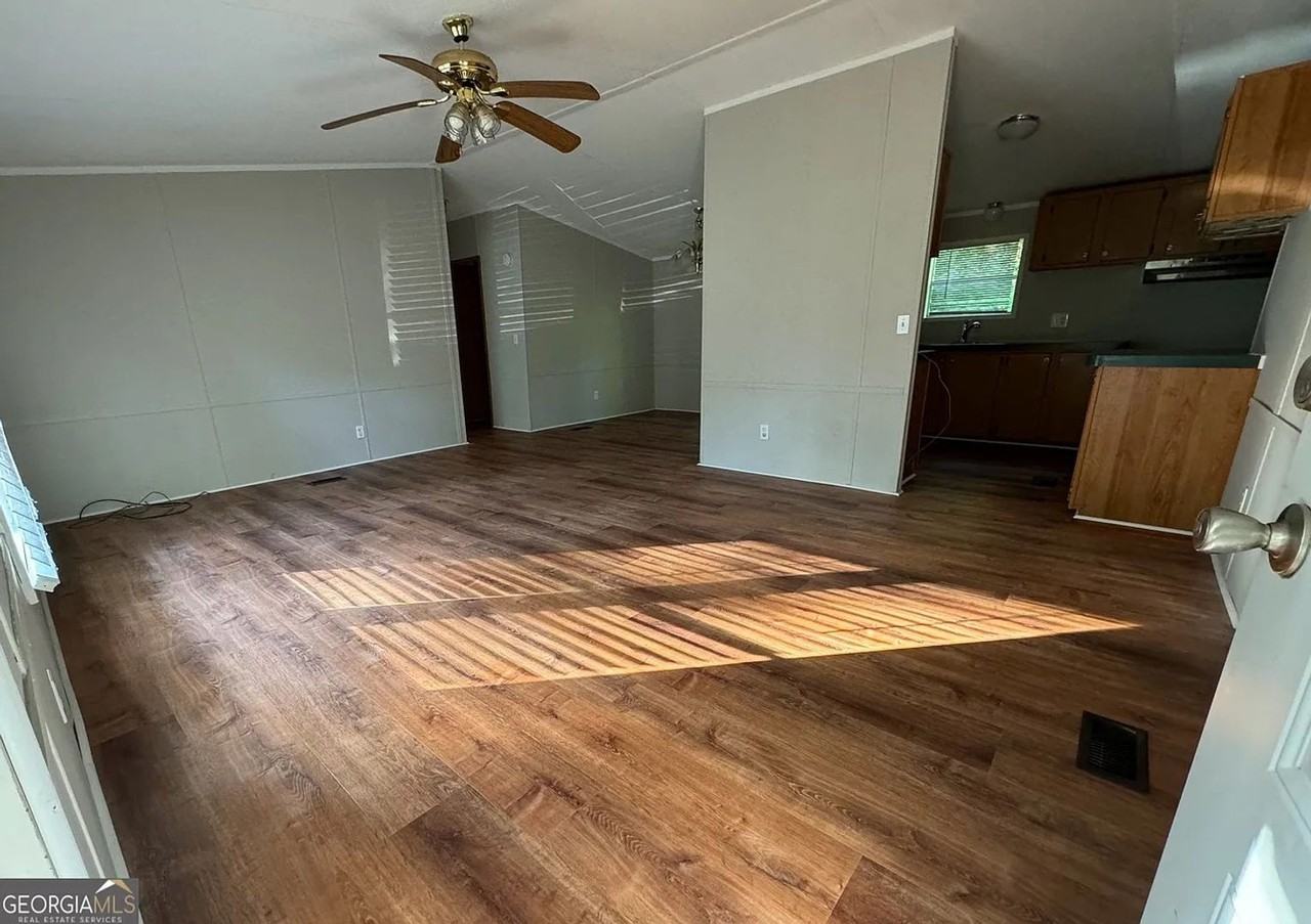 919 Louis Road - Photo 6 of 16