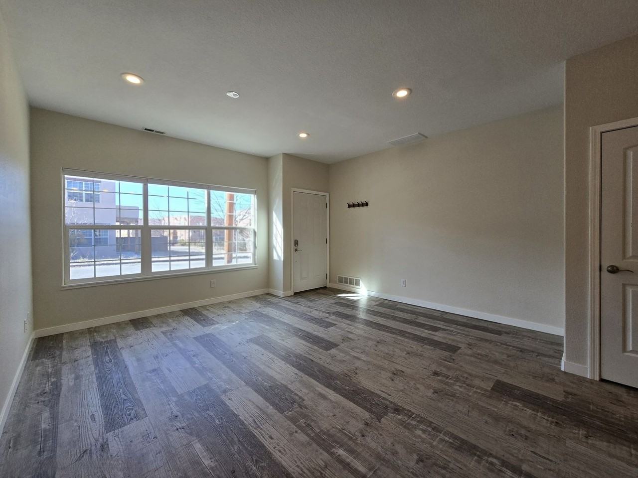 4653 Camino Cuervo - Photo 5 of 27