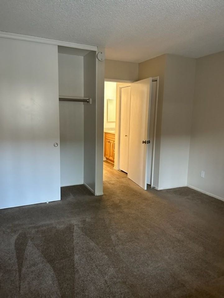 Paseo el Prado Apartments - Photo 3 of 24