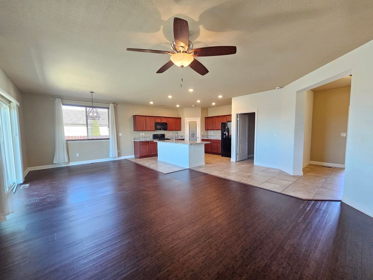 18187 Kodiak Bear Court - Photo 3 of 29