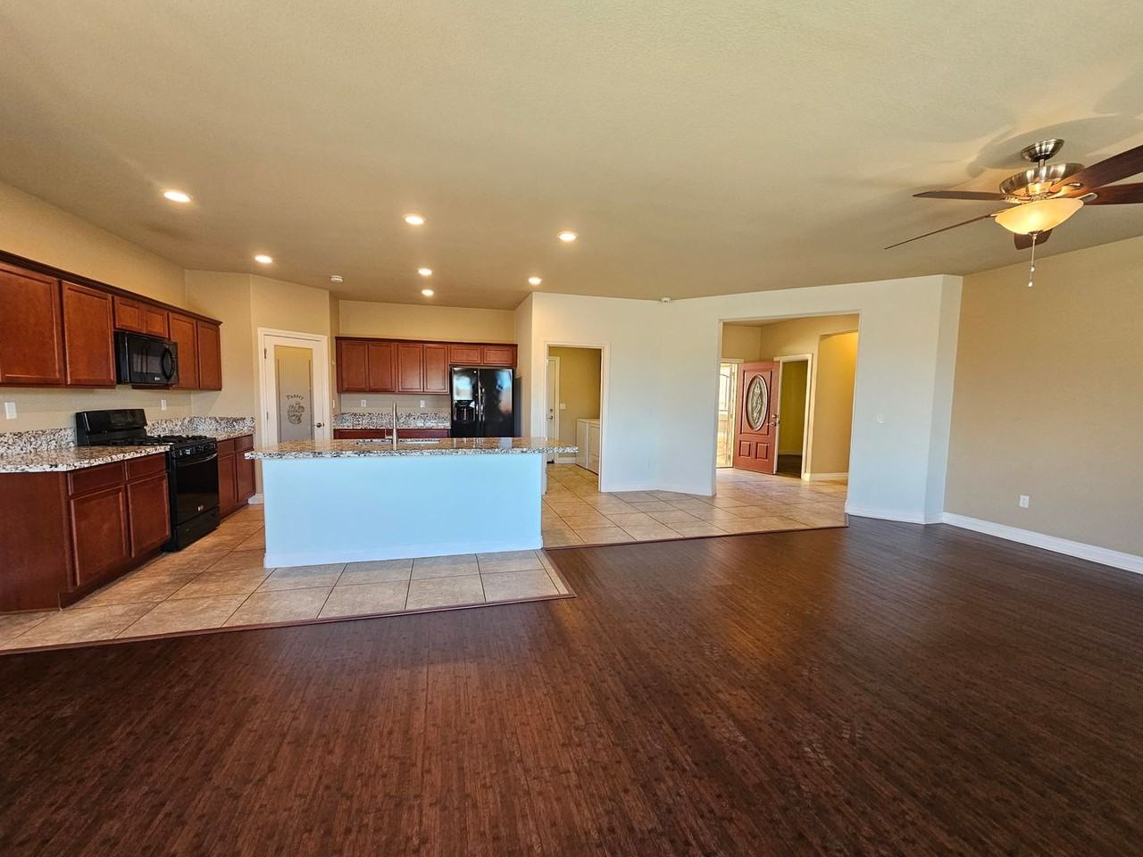 18187 Kodiak Bear Court - Photo 5 of 29