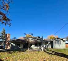 featured image of 1001 Brook Lane