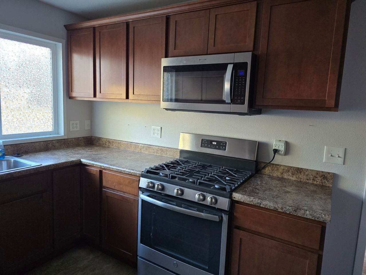 6453 N Kerman Dr - Photo 2 of 12