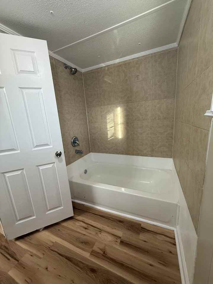 714 Pamela Dr - Photo 3 of 17