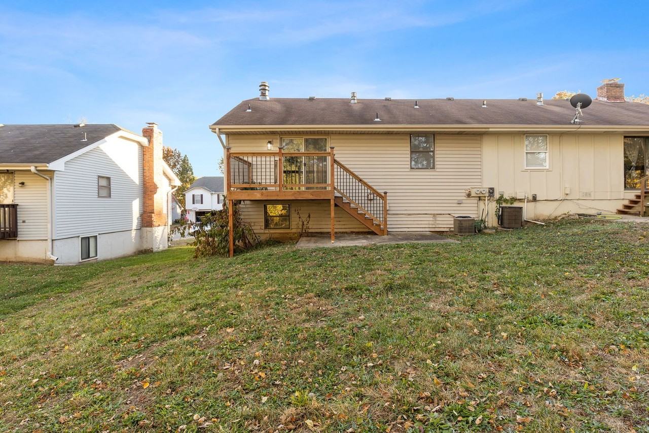 7400 Nw 82nd St - Photo 3 of 25