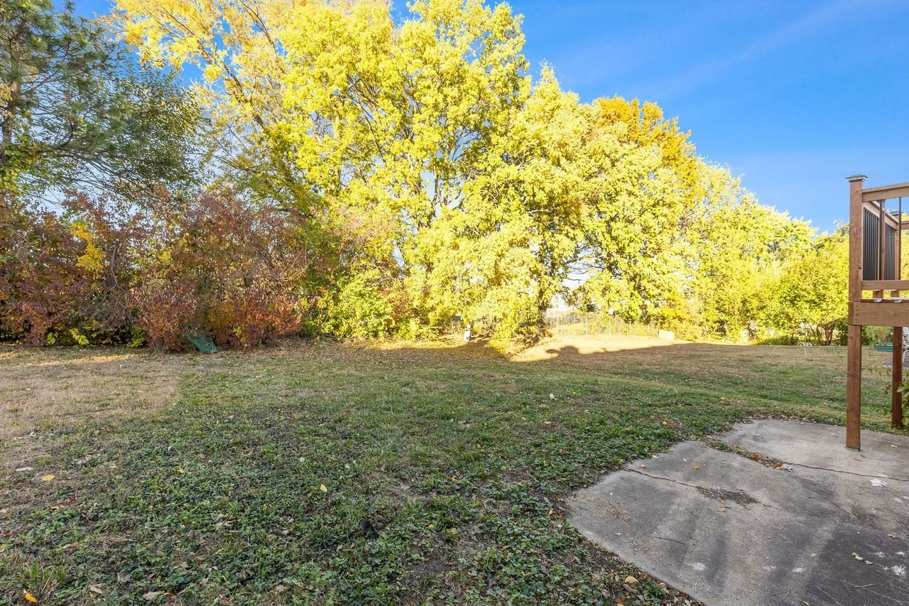 7400 Nw 82nd St - Photo 5 of 25